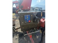 TOLA8240_2687588 vehicle image