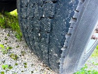 MAN126_2757049 vehicle image