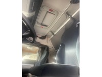 KHAL6078_2979918 vehicle image