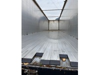 0042026 vehicle image