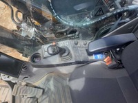 MERC9702_2683824 vehicle image