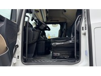 AGRO3463_2863208 vehicle image