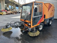 MERC9702_2719386 vehicle image