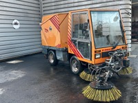 MERC9702_2719386 vehicle image