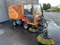 MERC9702_2719386 vehicle image