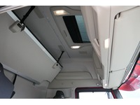 DOLD2821_2921640 vehicle image