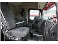 DOLD2821_2921640 vehicle image