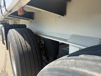 ZELJ895_2951675 vehicle image