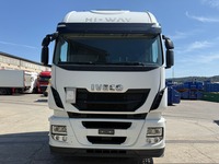 ZELJ895_2980289 vehicle image