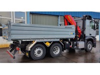 NEUF10607_2807298 vehicle image