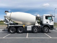 TMR8055_2753339 vehicle image