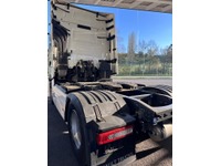 NFZA11_2882057 vehicle image