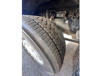 NFZA11_2882057 vehicle image