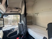 0112026 vehicle image