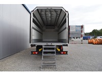 TOC1273_2859827 vehicle image