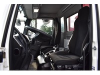 TOC1273_2859827 vehicle image