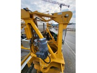 BISC10471_2736209 vehicle image