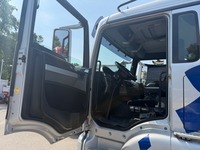 UNIK8334_2973236 vehicle image