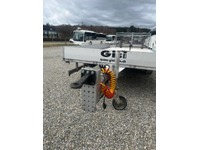 0087026 vehicle image