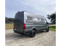 TART5813_2802659 vehicle image