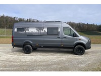 TART5813_2802659 vehicle image