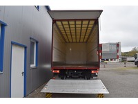 TOC1273_2883181 vehicle image