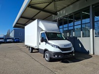 NAEF243_2834723 vehicle image