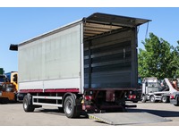 DOLD2821_3017863 vehicle image
