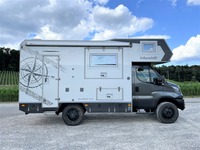 TART5813_2671342 vehicle image