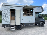 TART5813_2671342 vehicle image