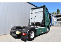 TOC1273_2725197 vehicle image
