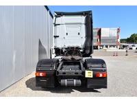 TOC1273_2725197 vehicle image
