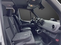 NFBE9310_2819915 vehicle image