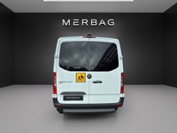 NFBE9310_2819915 vehicle image