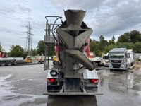 AGRO3463_2711581 vehicle image