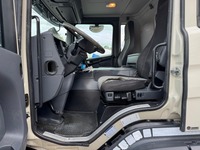 AGRO3463_2711581 vehicle image