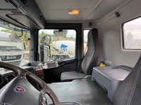AGRO3463_2711581 vehicle image