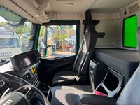 AGRO3463_2939339 vehicle image