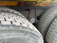 TOLA8240_2843593 vehicle image