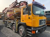 TOLA8240_2843593 vehicle image