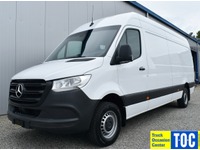 TOC1273_2668396 vehicle image