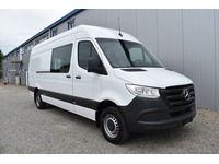 TOC1273_2668396 vehicle image