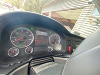 NEUF10607_2892241 vehicle image