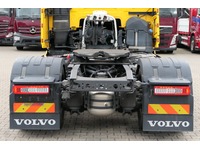 DOLD2821_2678412 vehicle image