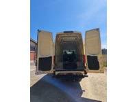 TART5813_2828894 vehicle image