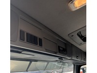 SAUR7607_2765690 vehicle image