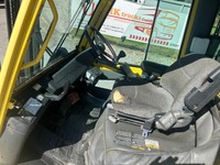 UNIK8334_2704732 vehicle image