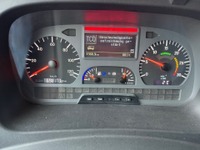 TOLA8240_2763609 vehicle image