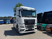 UNIK8334_2945993 vehicle image