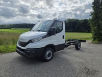 Kall37_2884623 vehicle image